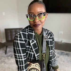 Meet your Posher, Brandes